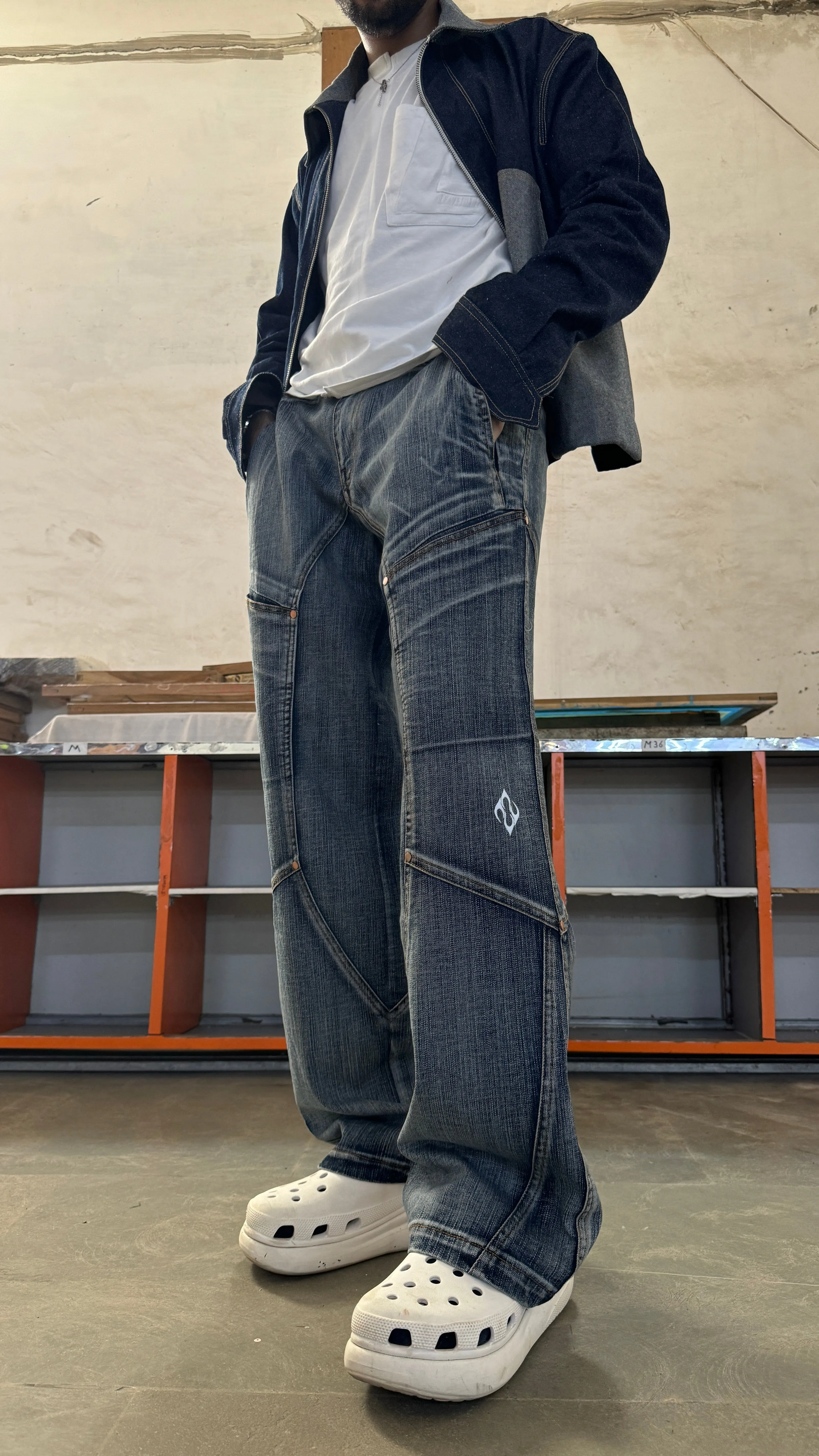 Godzilla jeans-China indigo RTW