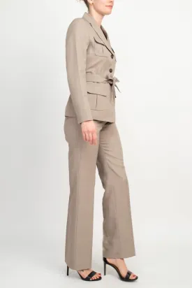Women's Petite Jacket/Pant Suit